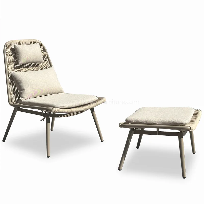 అవుట్డోర్ అల్యూమినియం రోప్ నేత విశ్రాంతి కుర్చీ ఫుట్స్టూల్ సెట్